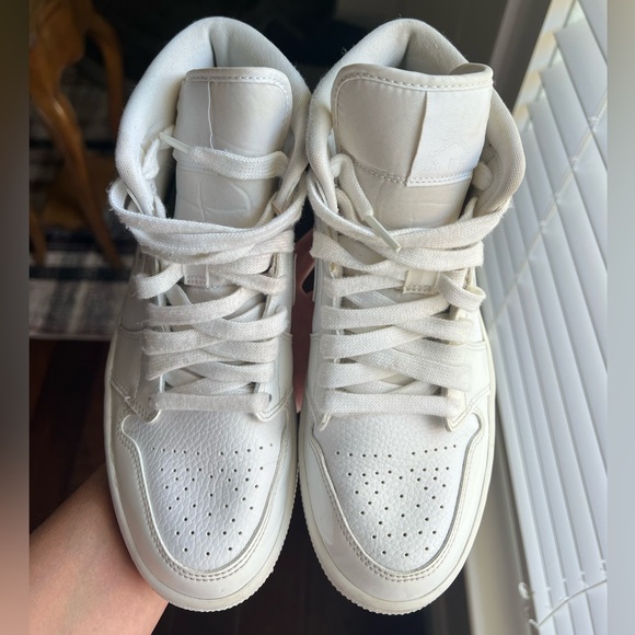 Nike High Top Air Jordans - Picture 2 of 3